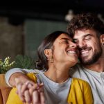 Descubre los pasos clave para ser feliz en pareja: ¡La clave está en ti!